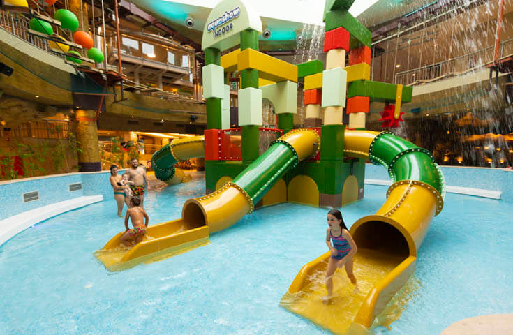 aquashowpark-atracoes-indoor_Best_Winter_Activities_Children